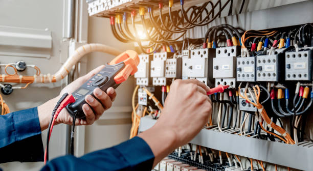 Best Local Electrician Companies  in Manhattan, KS